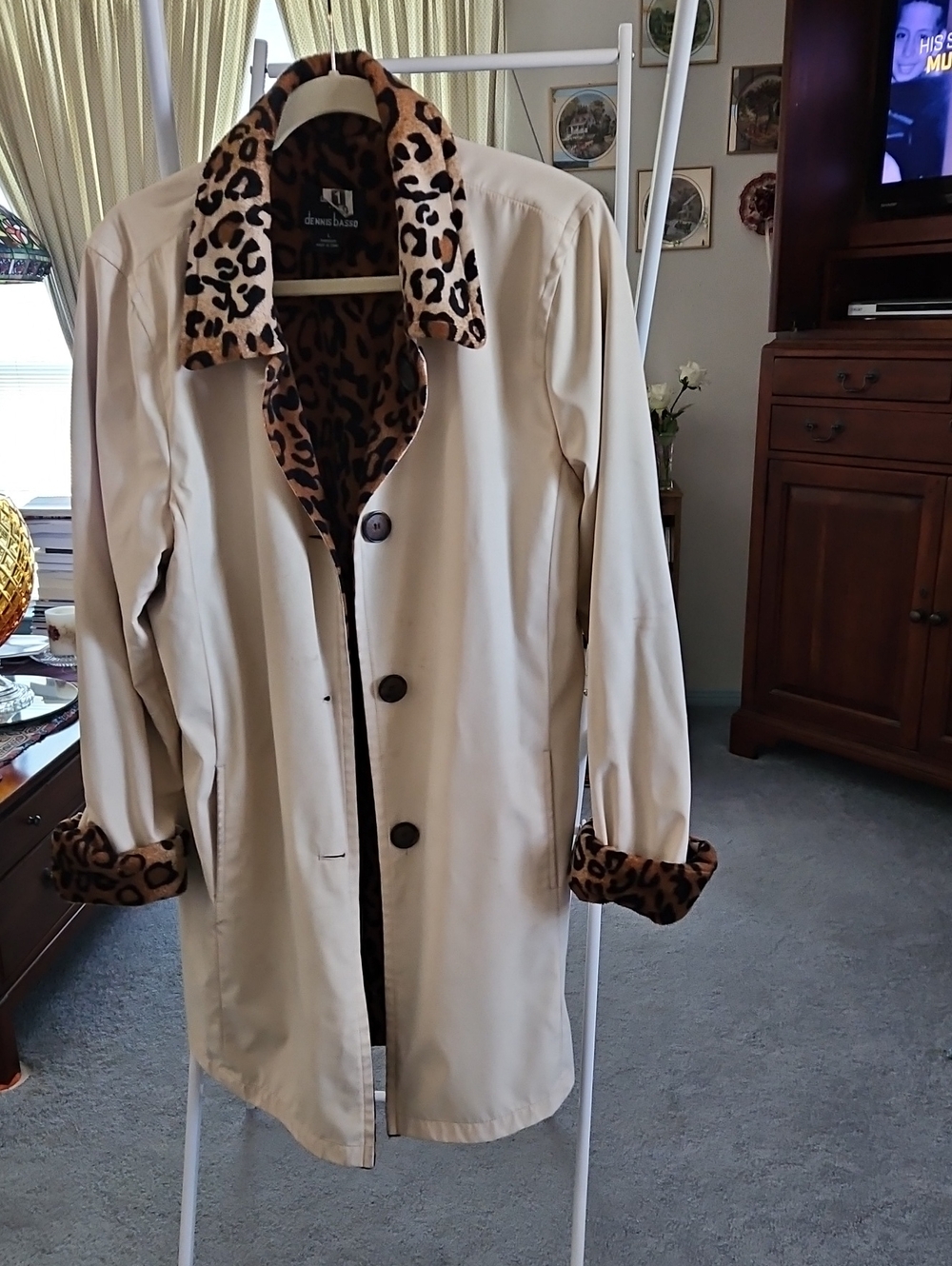Dennis Basso Cream Button  Trench Coat with Leopard-Print Lining, Collar/Cuffs
